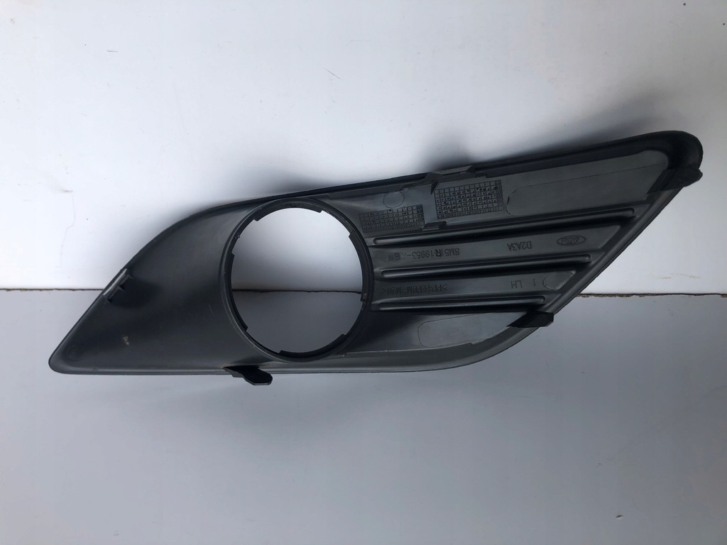 фото №2, Рамка решётка противотуманной фары левая ford focus mk2