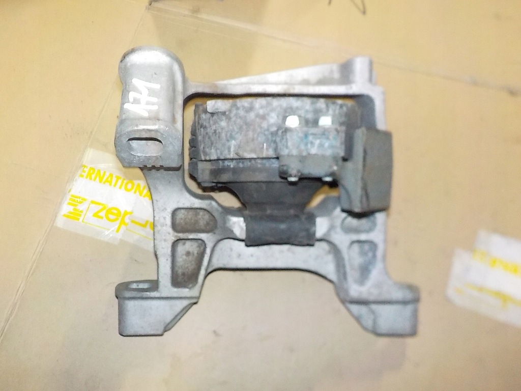 фото №1, Подушка двигателя cx5 ii 2.2citd kd45 k1442