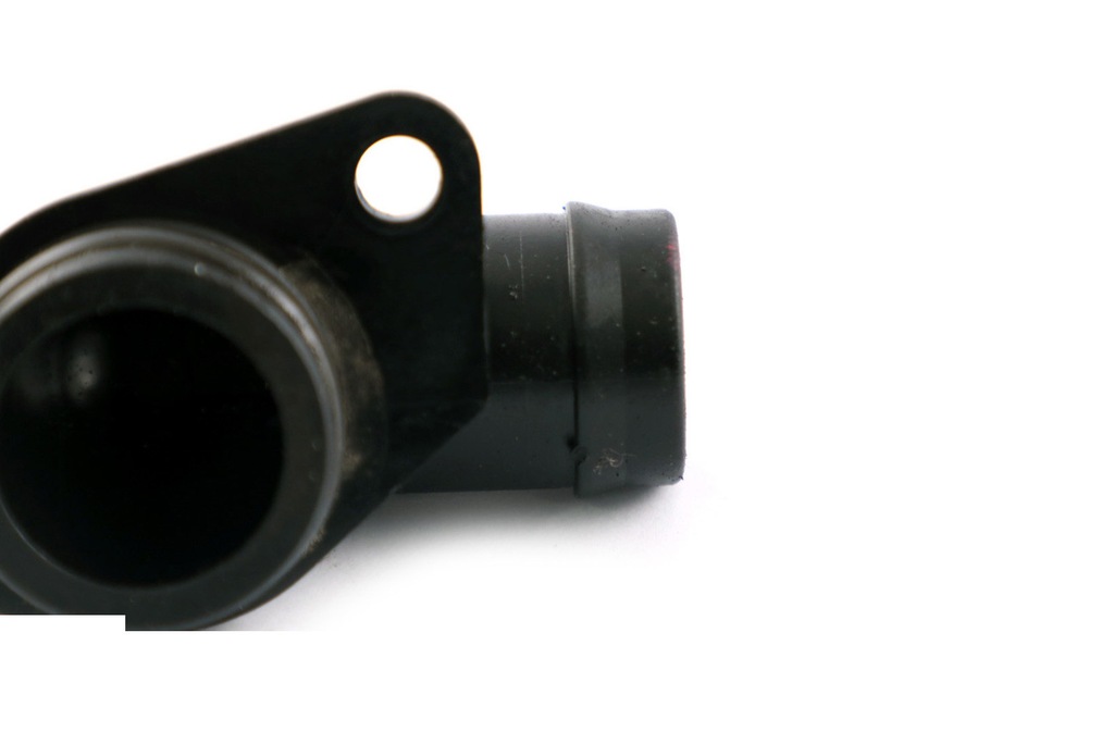 фото №9, Bmw e87 e90 бензин соединитель угловой патрубок датчик