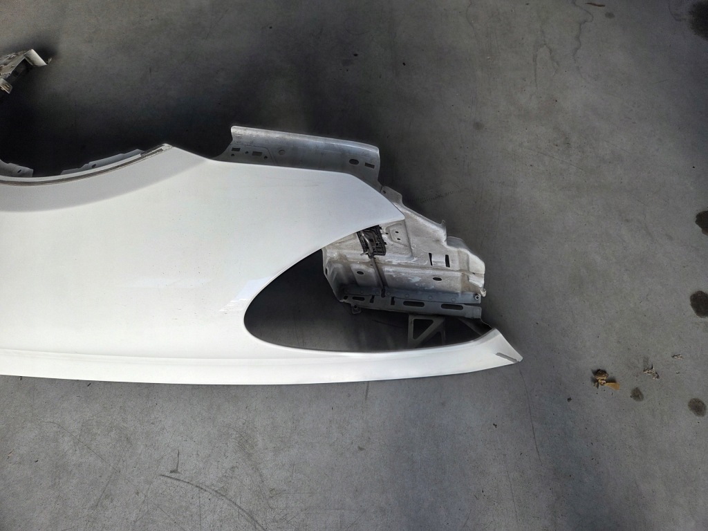 Купить Porsche cayenne 2 7p 10-14 крыло  левое