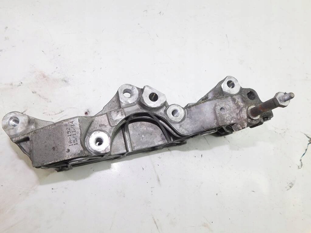 Купить Bmw x5 f15 x6 f16 m50d 3.0 15r кронштейн генератора