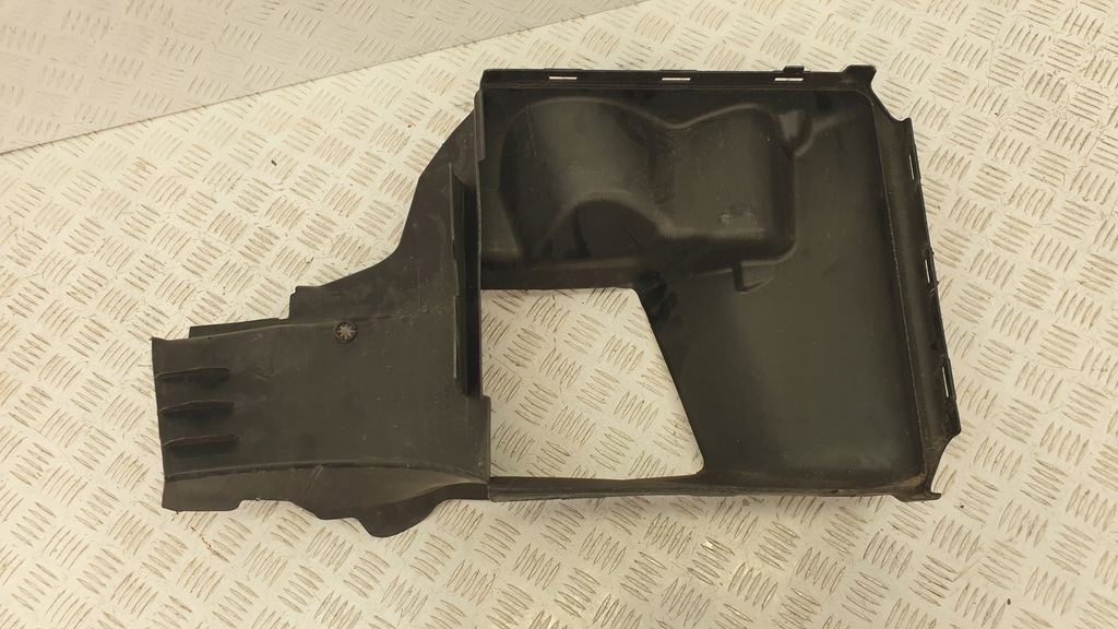 фото №8, Porsche cayman 982 gt4 spyder впуск канал воздуха правый 982121334d