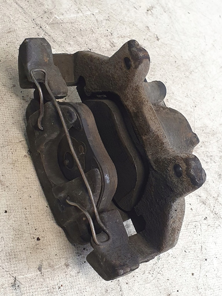 фото №11, Суппорт тормозной левый перед alfa romeo 147 1.9jtd 03r.