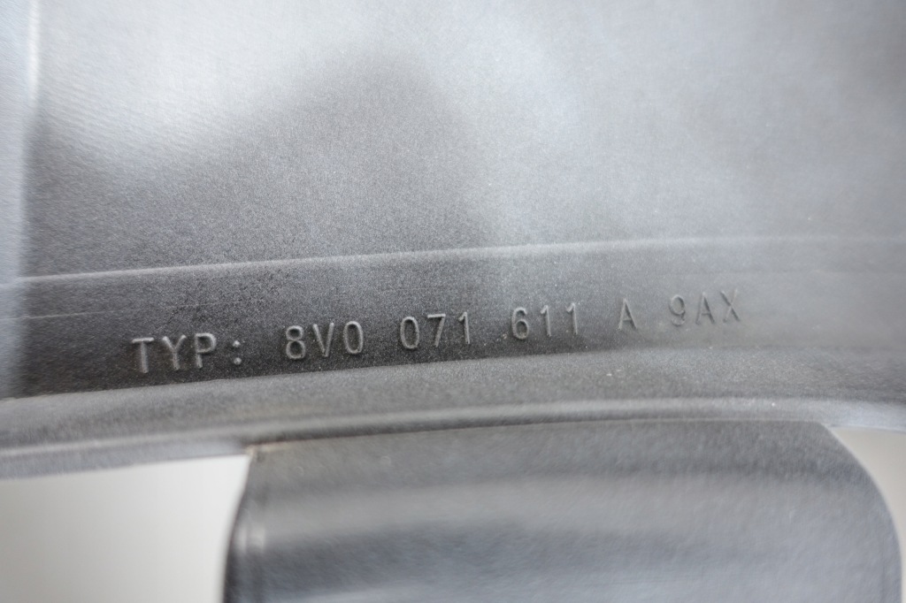 Купить Диффузор накладка бампера задняя audi a3 8v nowe oem