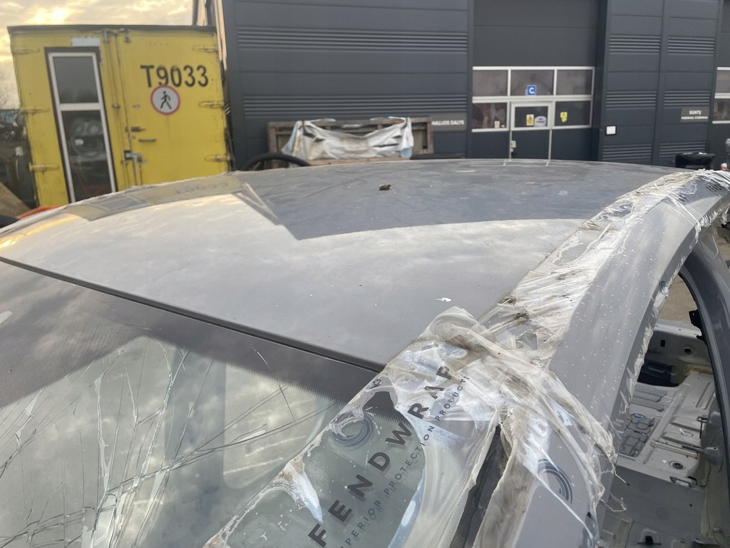 фото №2, Audi q4 sportback e-tron 2023 крыша