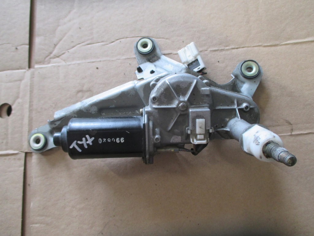 фото №1, Nissan patrol y61 97-05 моторчик дворники задняя