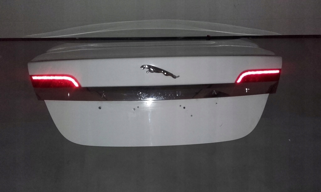 фото №1, Кришка багажника задня jaguar xf