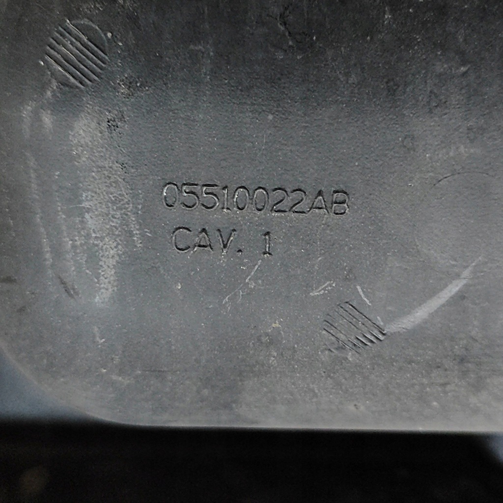 фото №6, Chrysler pacifica 2005 частина труби впуску повітря