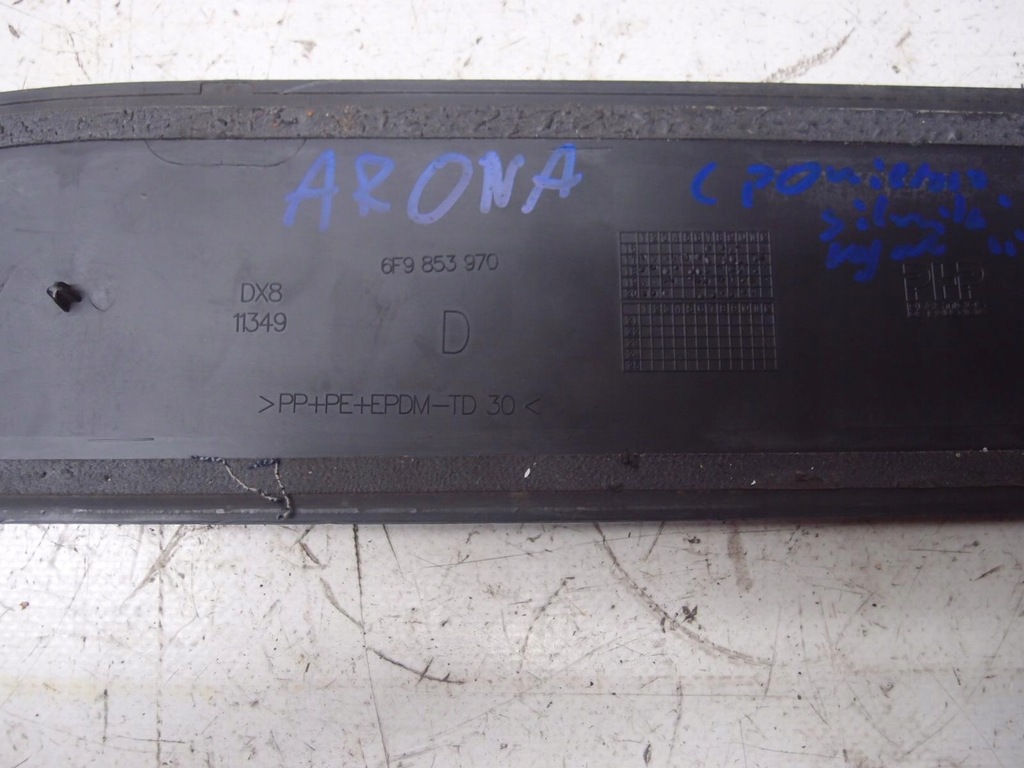 фото №7, Молдинг дверь правый задняя seat arona 6f9853970