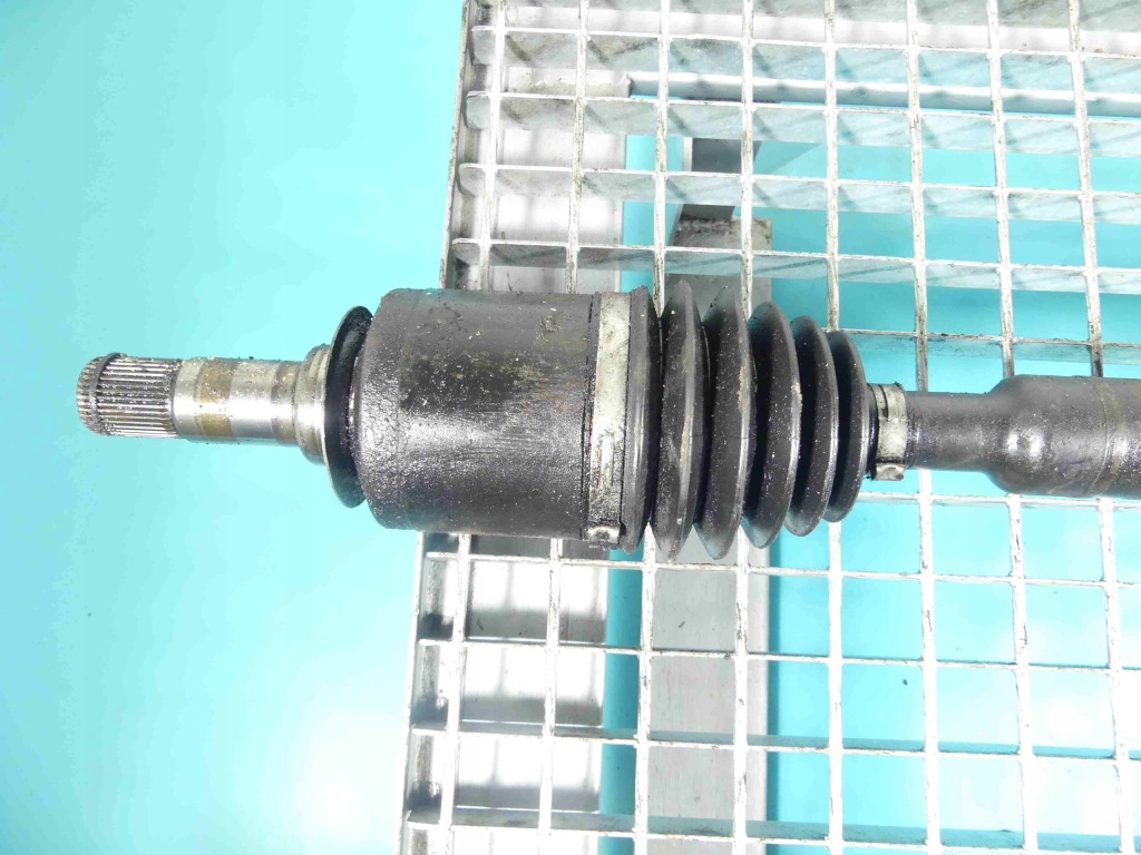 Приводной вал правая перед mercedes ml w163 4.0 cdi автоматическая коробка передач Доставка