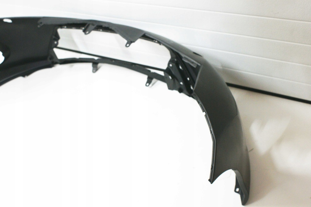 фото №8, Бампер перед передній оригінальний номер toyota auris e18 оригінальний 10/2012-10/2018