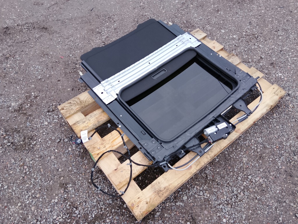 фото №9, Механизм люк стекло крыша панорамного chevrolet camaro 2009-2015