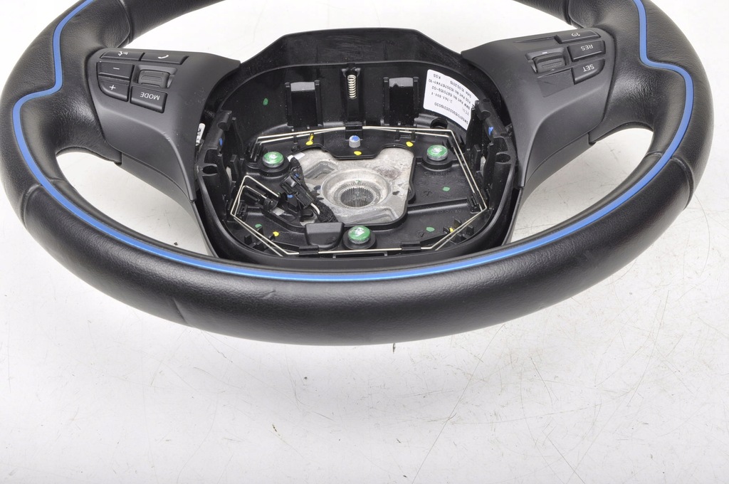 фото №11, Bmw i3 i01 повітропровід шкіряний