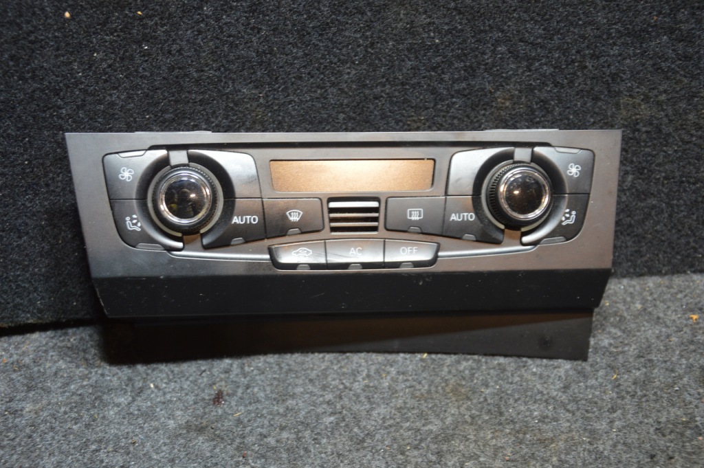 фото №1, Audi a4 b8 панель кондиционера 8t2820043af