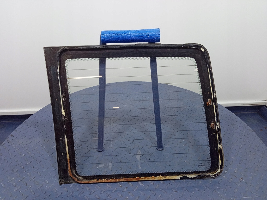 фото №2, Vw transporter t4 стекло дверь задняя левая