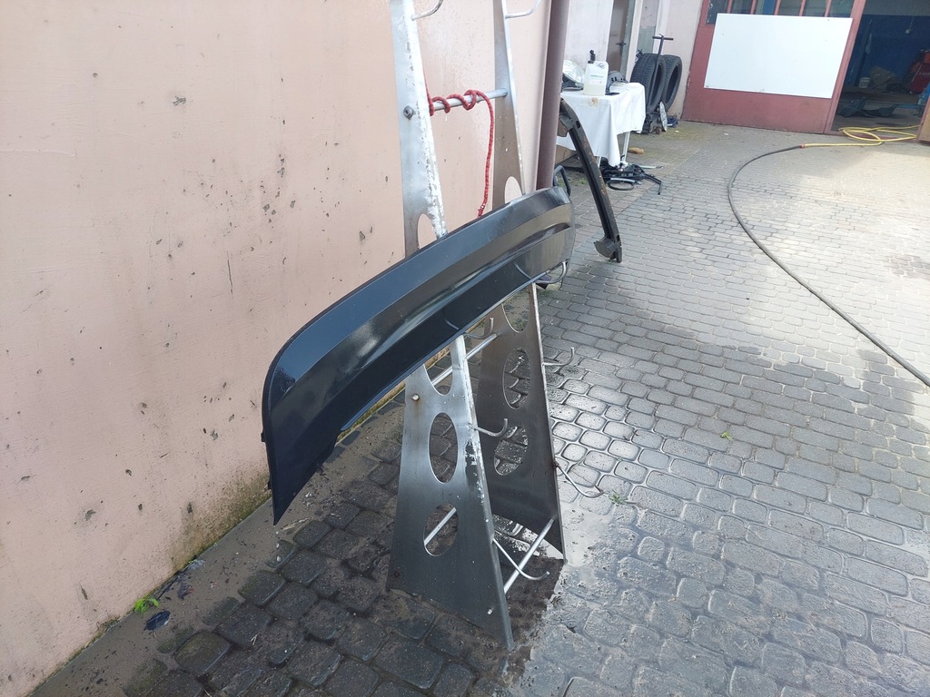 фото №8, Накладка-спойлер спойлер накладка бампер задняя задний skoda rapid 12-19