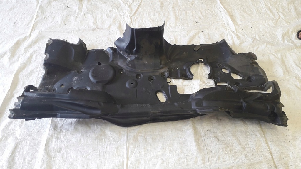 фото №5, Audi a4 b6 шумоизоляция стены перегородки 8e1863947a