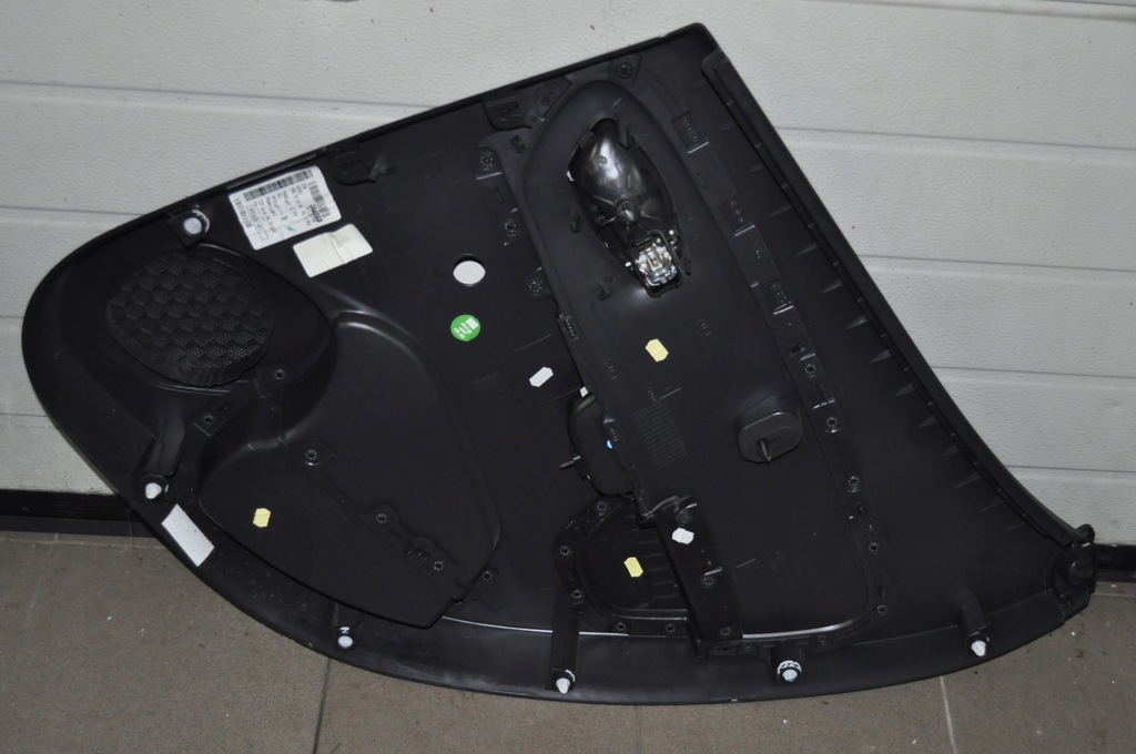 фото №2, Обшивка дверь левый задняя renault clio iv