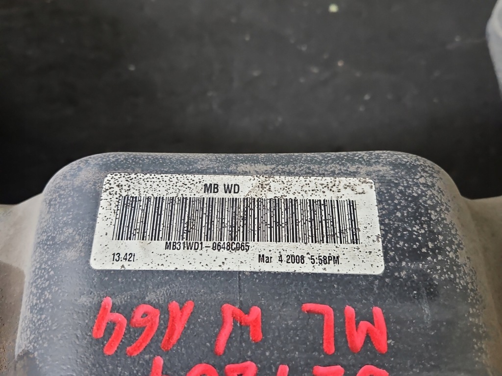 Бак пального bak mercedes ml w164 3.0 cdi 642940 в Україні