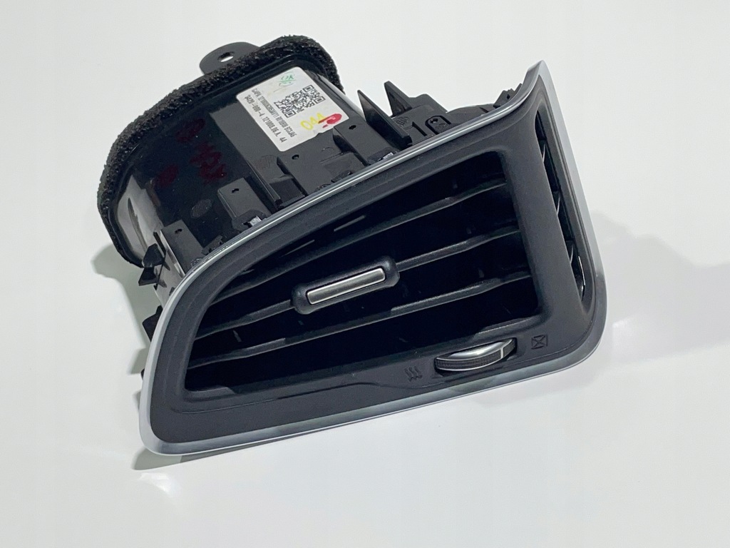 фото №1, Решітка обдув права ford b-max 12-17