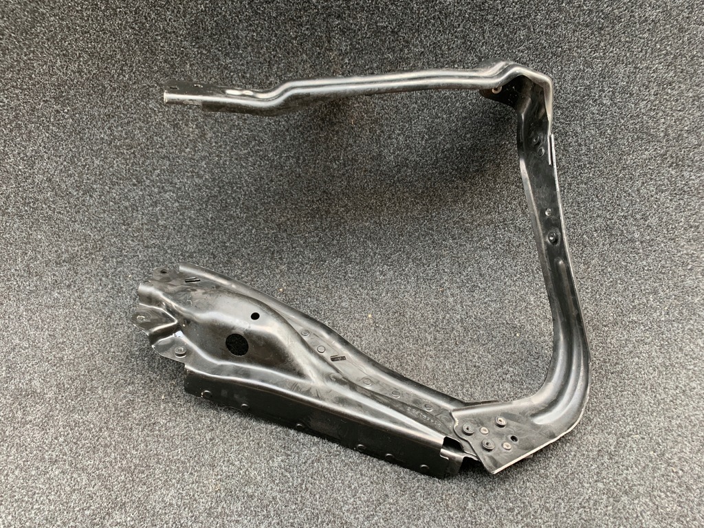 фото №2, Mercedes r-klasa w251 панель фары кронштейн pas передний