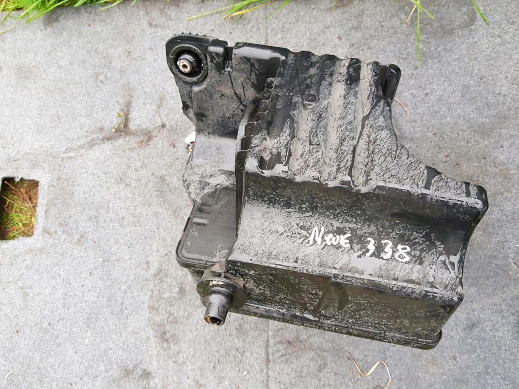 фото №1, Корпус фильтра воздуха mercedes a klasa w169 1.5 benz