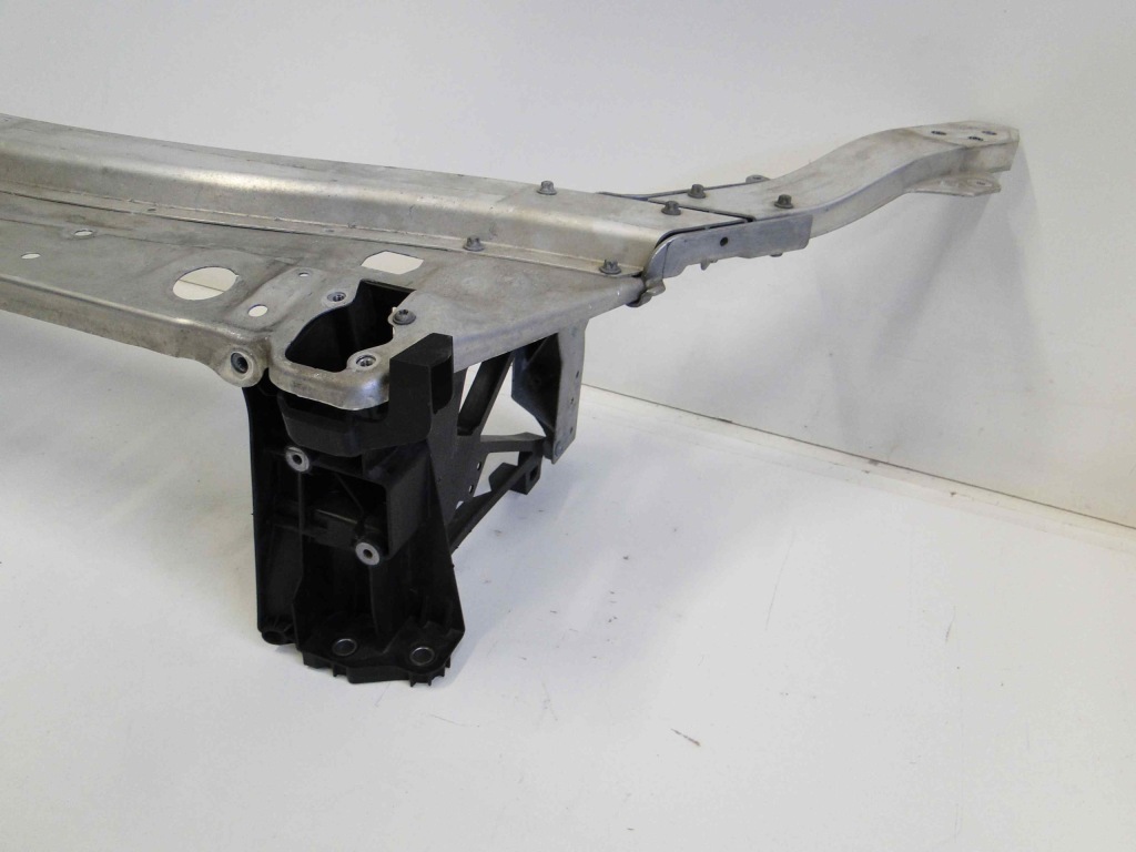 фото №9, Mercedes glc 253 x/c pas передний усилитель