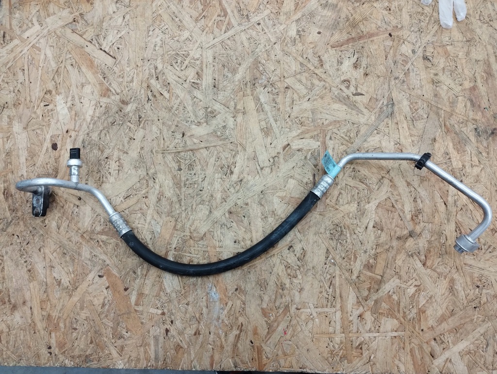 фото №1, Jeep grand cherokee wk2 шланг кондиционера