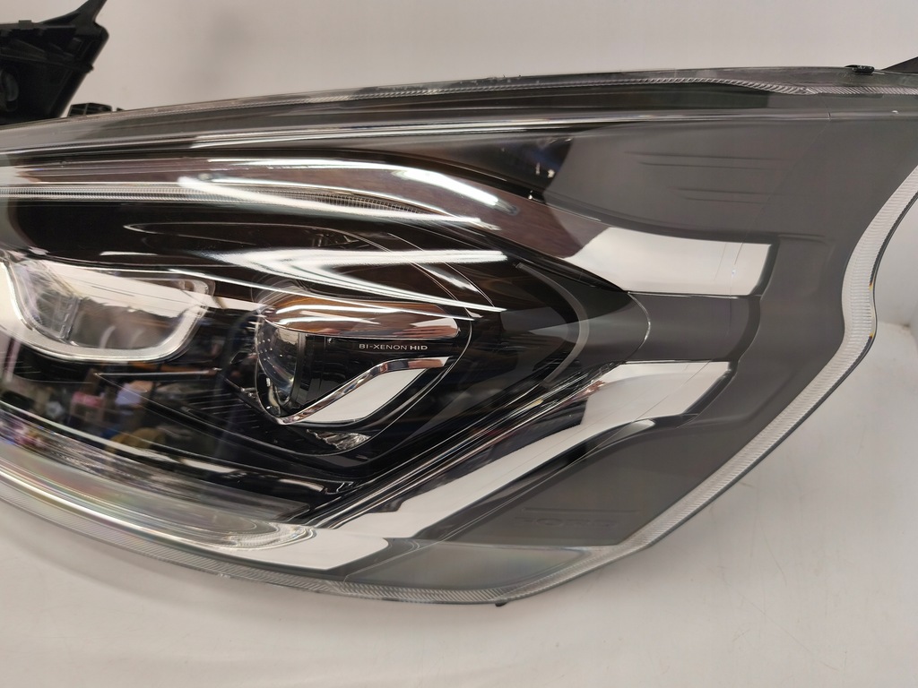 фото №10, Лампа правая левая ксенон ford custom lift