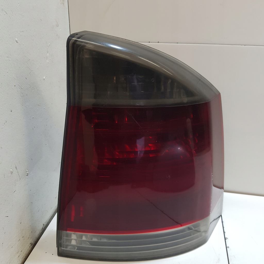 фото №1, Лампа права задня opel vectra c 13157647