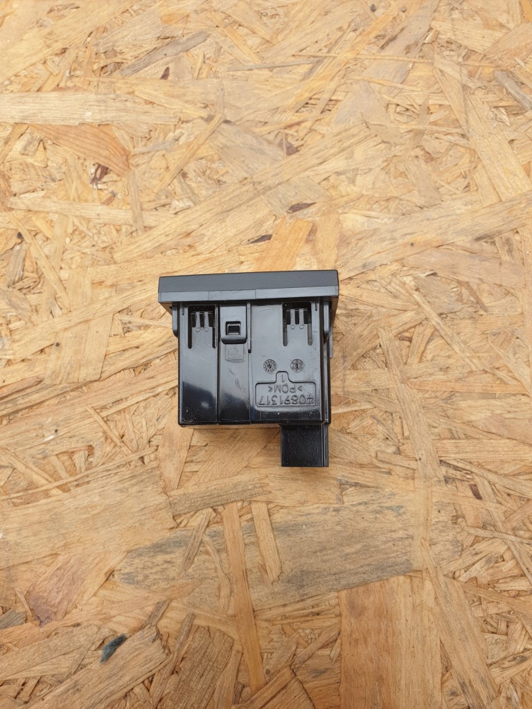 фото №5, Mercedes a-klasa w177 роз'єм usb a2478200301