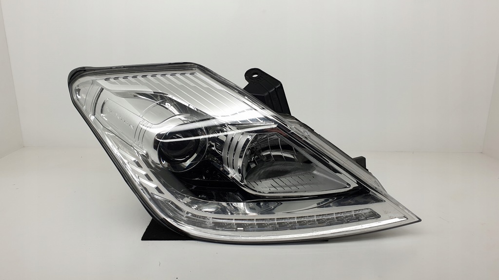 фото №1, Ssangyong rexton bi ксенон led лампа правая eu