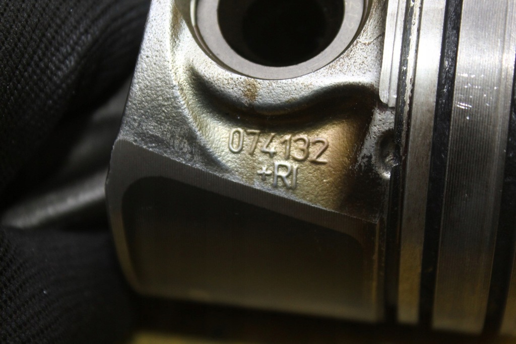 фото №9, Поршень шатун psa 10fdbz peugeot 207 1.4ehdi