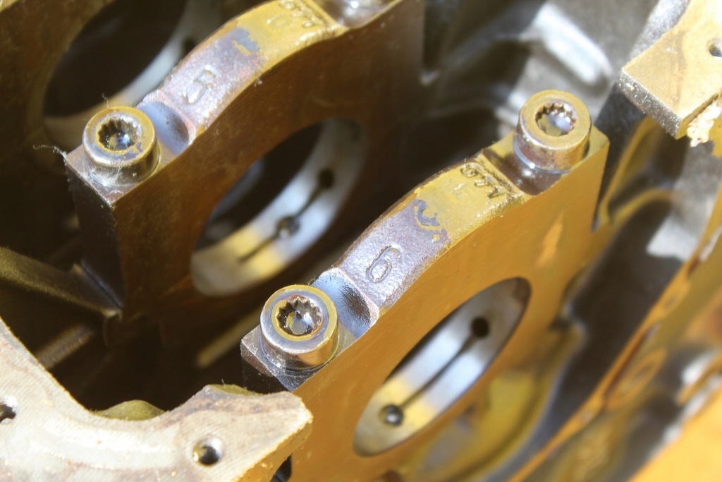 фото №14, Блок двигателя toledo ii golf iv 2.3 b aqn