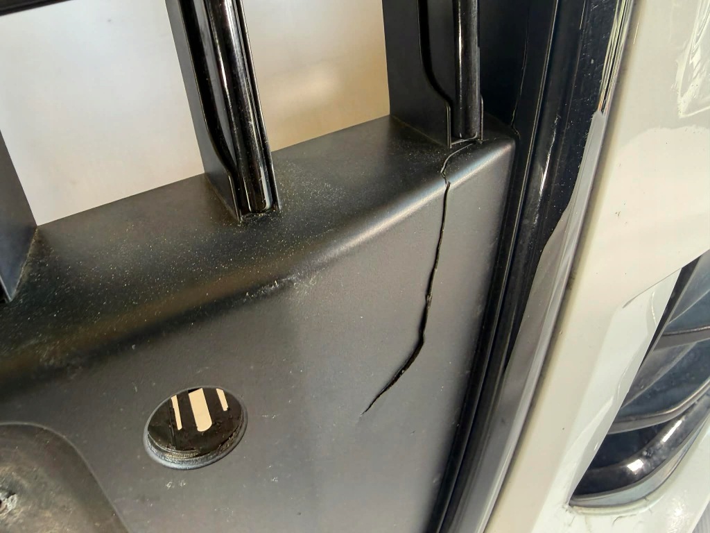 Audi q5 8r рестайлінг  бампер перед передній pdc,sprysk ly9c 2012-2016 8r0807437ah Зі Шроту