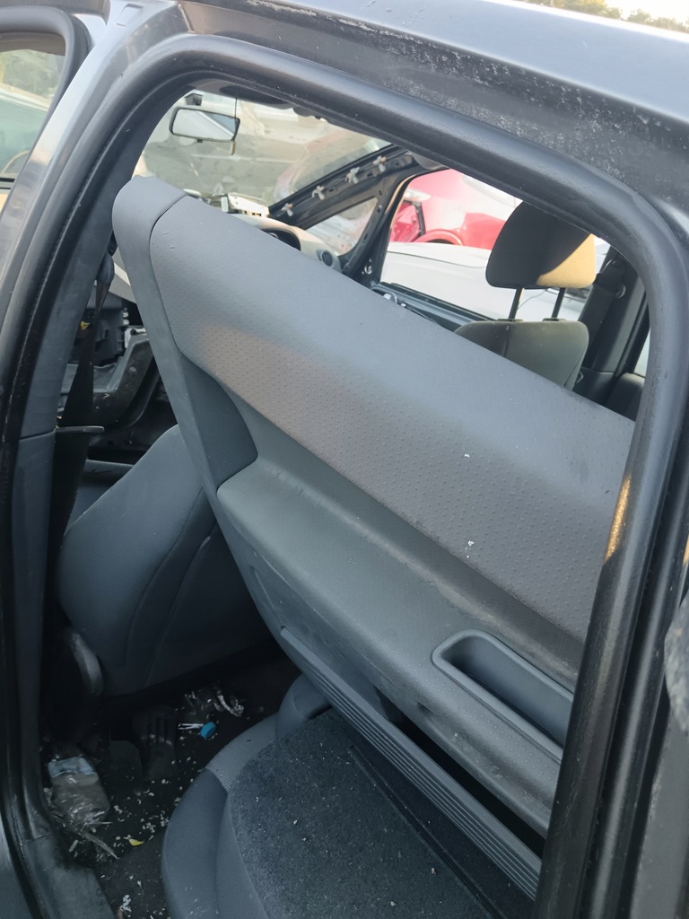 фото №16, Mitsubishi colt z30 6 прокладка дверь кузовная левая правая перед задняя 4szt