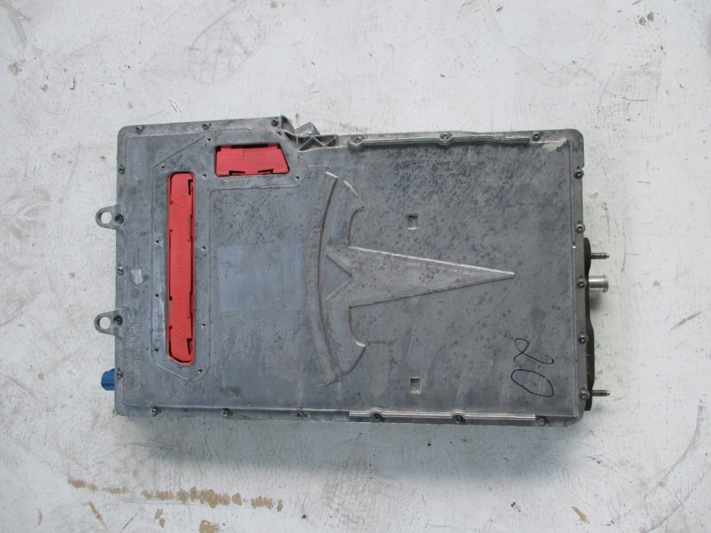 Купити Інвертор перетворювач tesla x 1052532-00-d