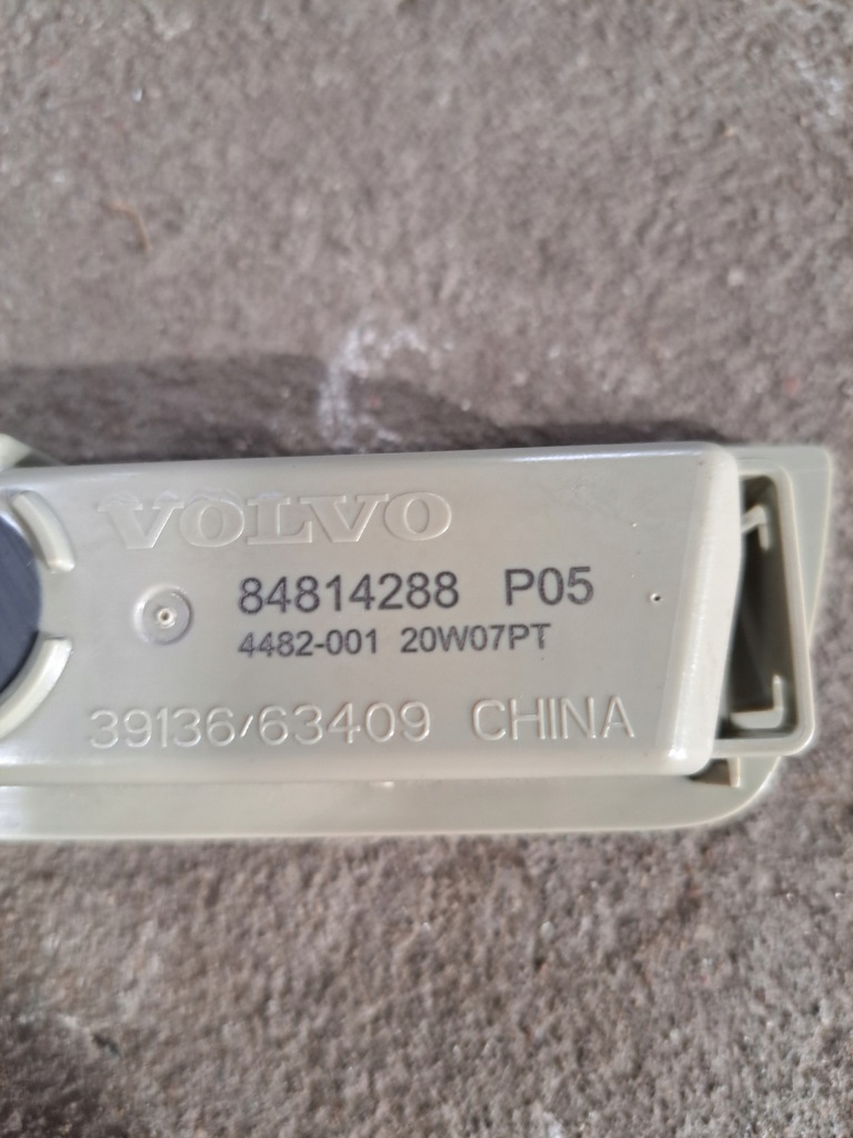 фото №3, Лампа внутренняя освещение кабины led volvo fh 4 lift fh 5