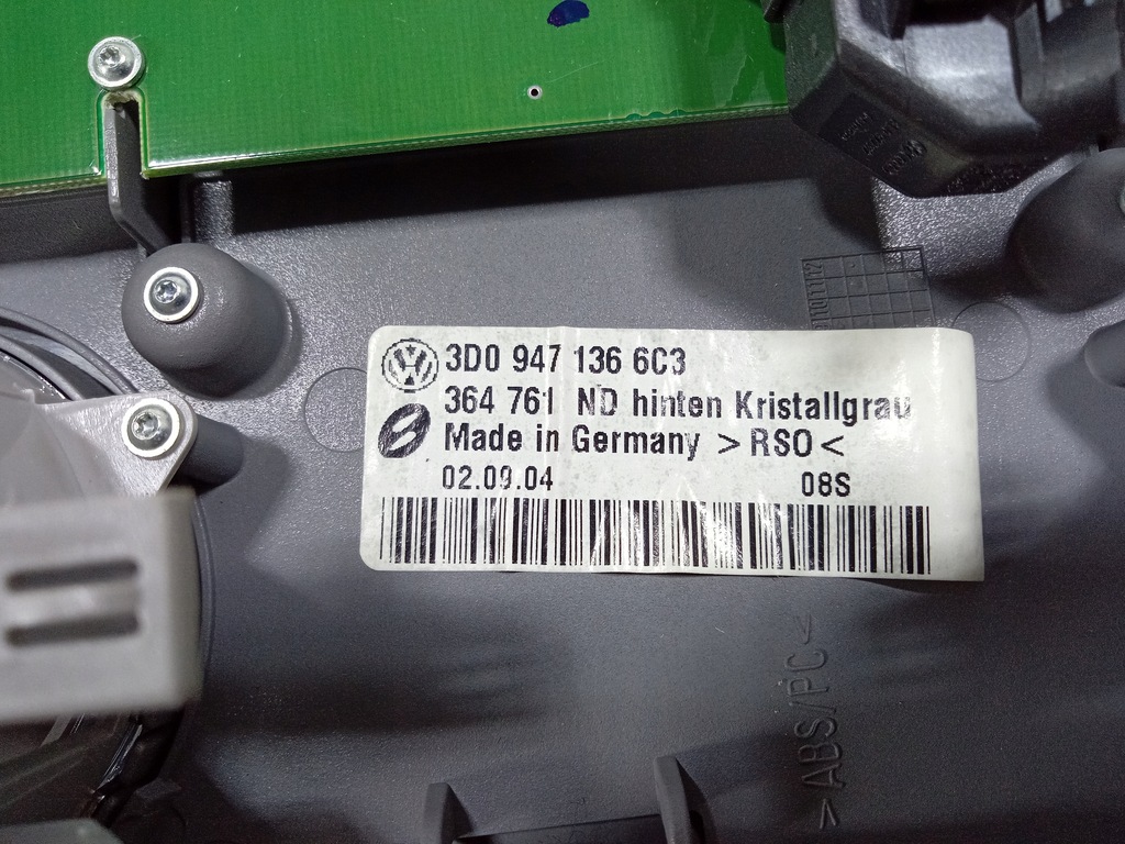 фото №5, Vw phaeton лампа потолочный задняя 3d0947136