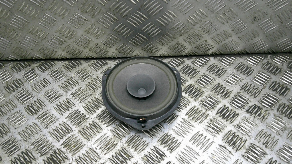 Купить Динамик дверь задний  задних fiat 500x 15r