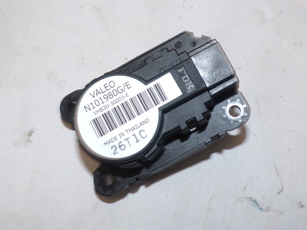 Купити Моторчик обігрівача renault megane 3 vhb3030003e