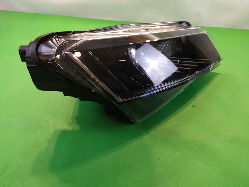 фото №7, Лампа правый перед skoda superb bi-xenon