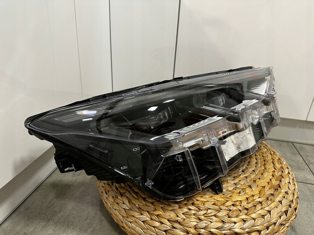 Mustang match-e 2021 фара правый  full led перед идеальная европа  демонтаж Доставка