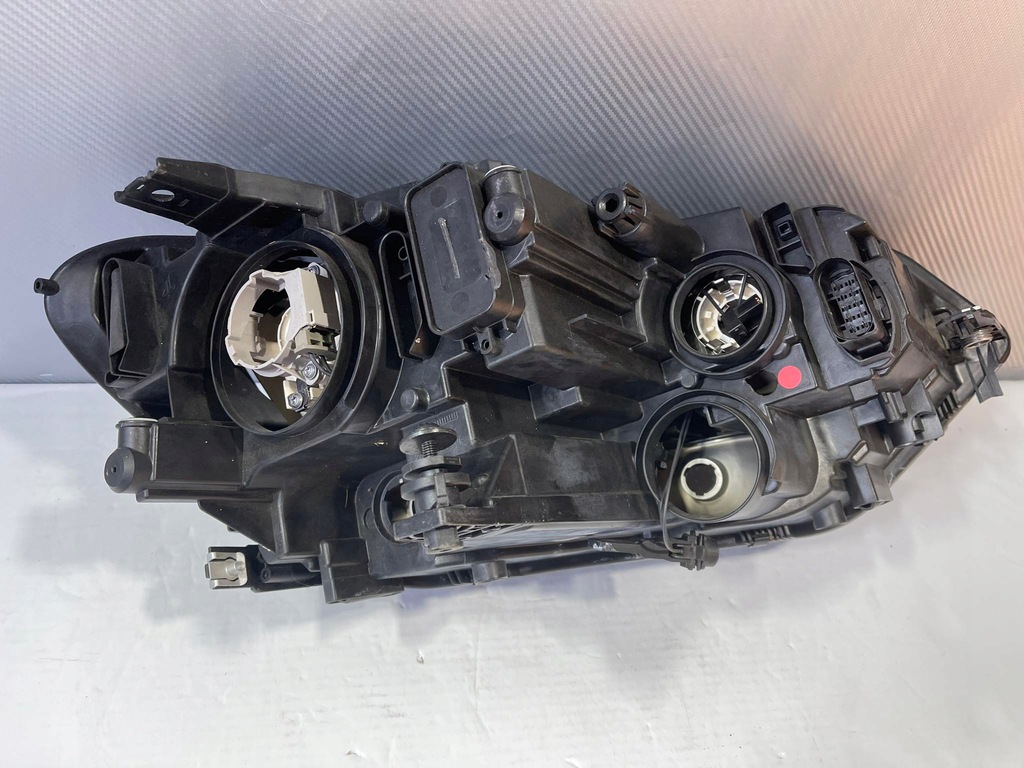 фото №9, Vw touran 2 5t левая лампа перед