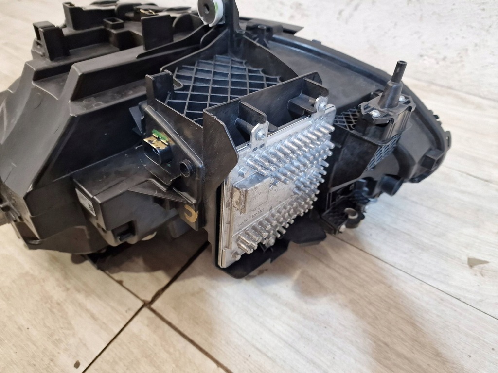 фото №10, Bmw 2 ii g42 m2 g87 22- лампа full led black shadow правая перед eu