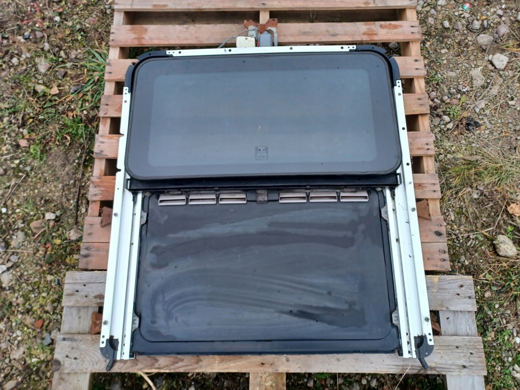 фото №1, Люк nissan primera p11 kompletny