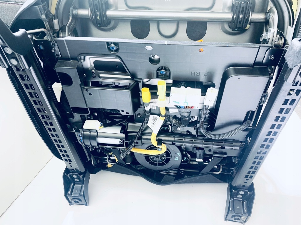 фото №3, Kia sportage iv сиденья салон кожа gt line jbl