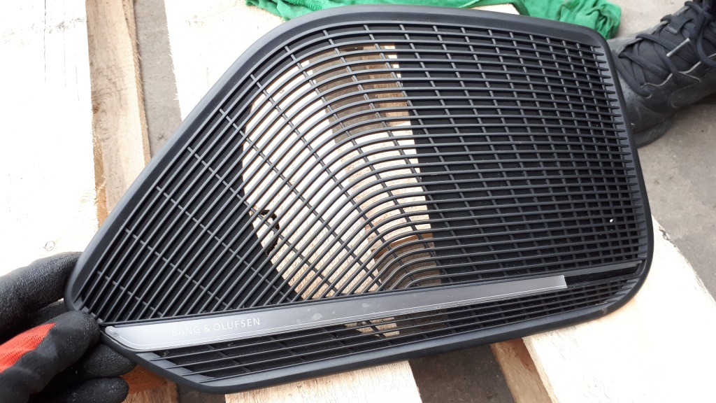 Купити A4 b9 8w bang olufsen накладка двері ліва перед