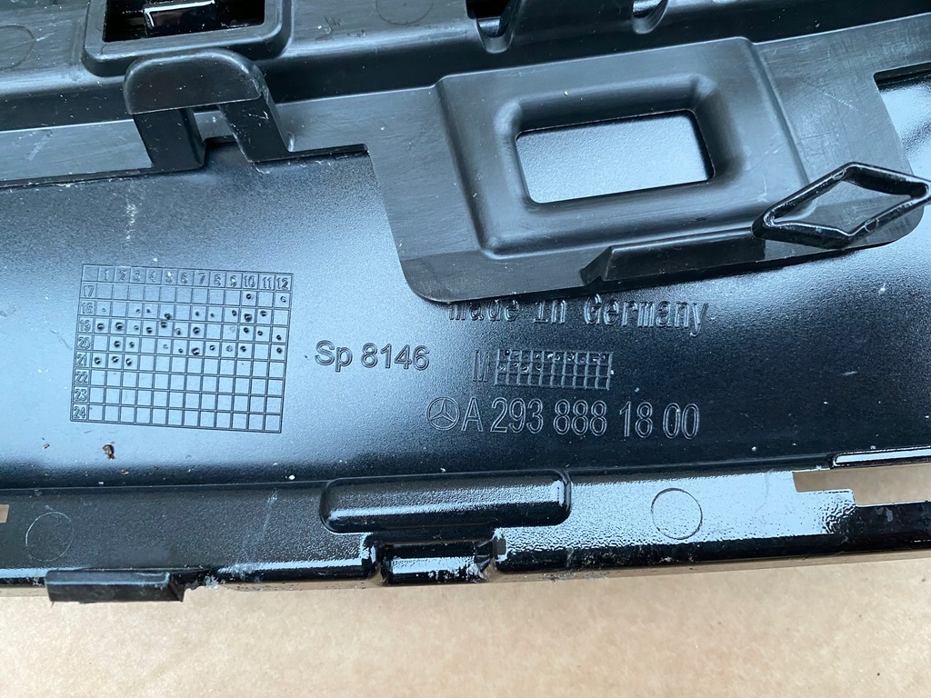 фото №9, Решітка радіатора a2938883500 mercedes eqc w293