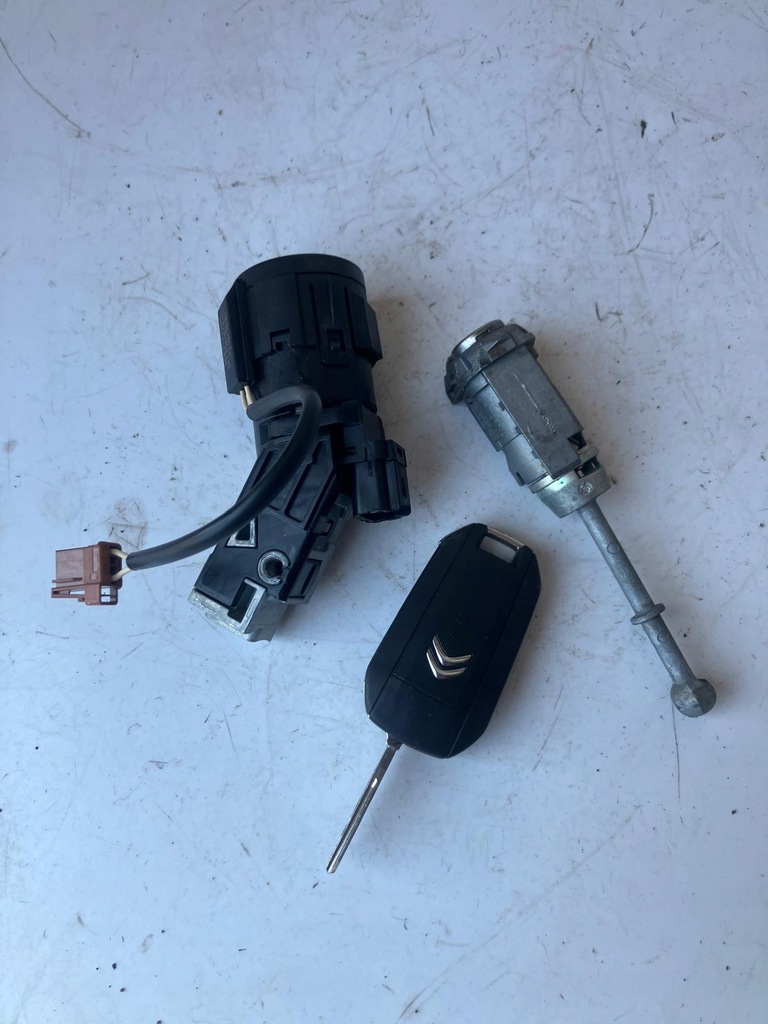 фото №1, Замок зажигания вкладка замка ключ pilot citroen c3 iii 9809821077
